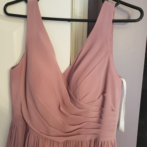 Azazie Bridesmaid Wedding Dress - Picture 2 of 6